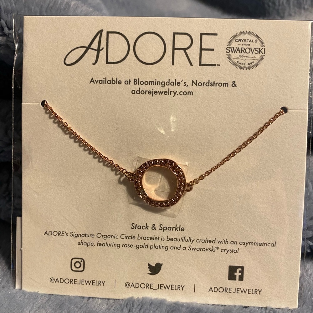 BNIP Adore Circle Bracelet with Swarovski Crystals